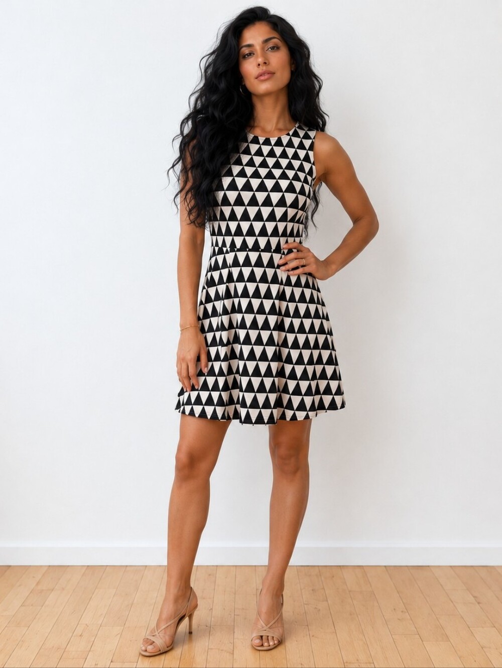 H&M Black White Geometric Fit & Flare Skater Dress Sleeveless Y2K S